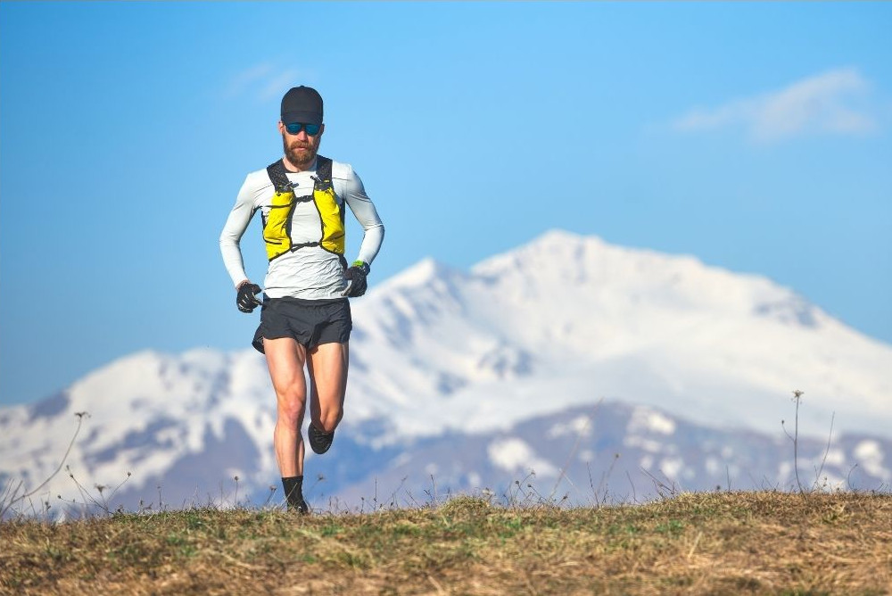 ultralöpare springer i bergen